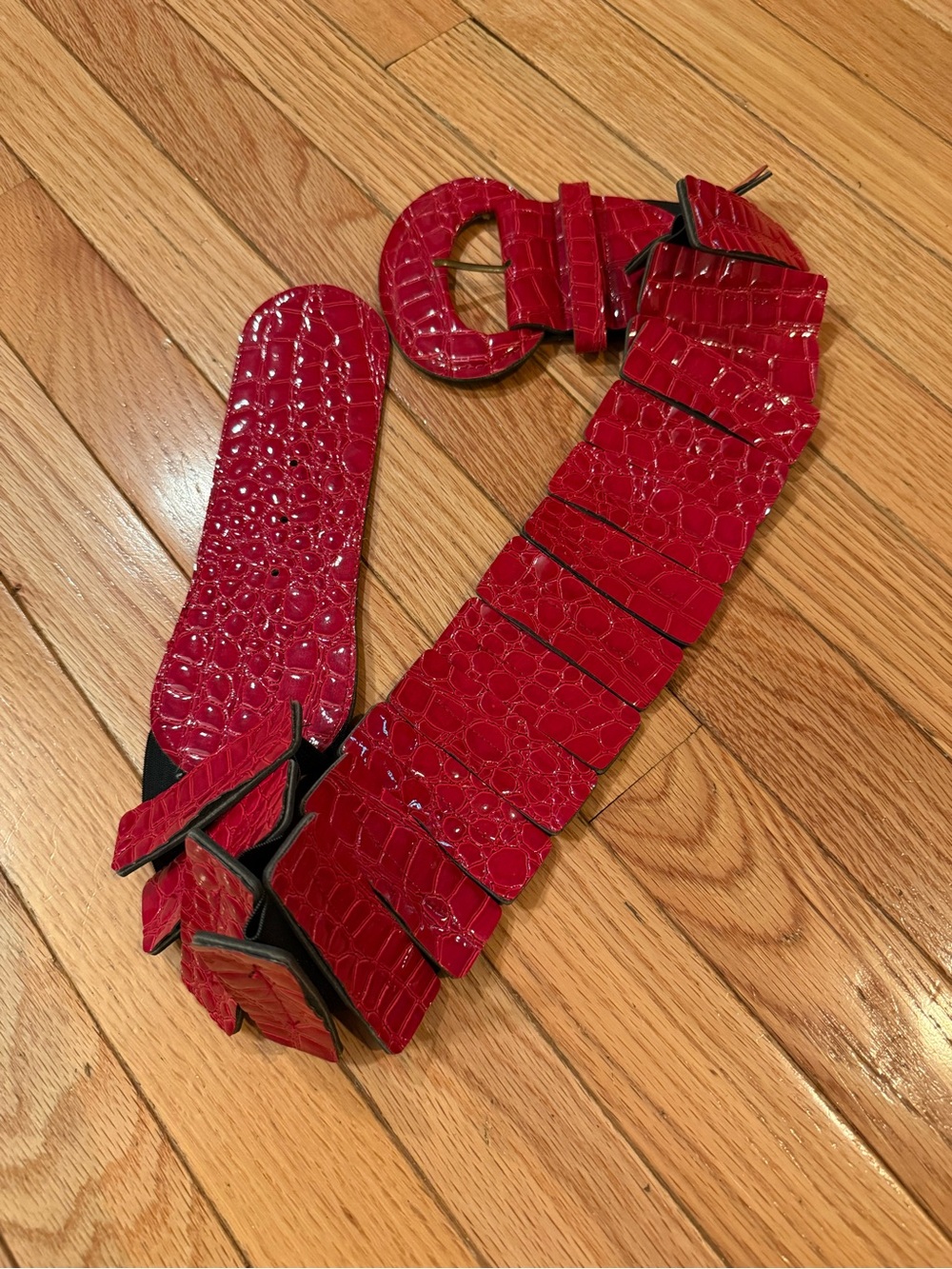Red Croc-Texture Wide Waist Belt summer patriotic July 4 classy party yacht club - Picture 3 of 7